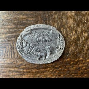Yellowstone Hamilton Stores Limited Edition 513 out of 1000 1992 Belt Buckle